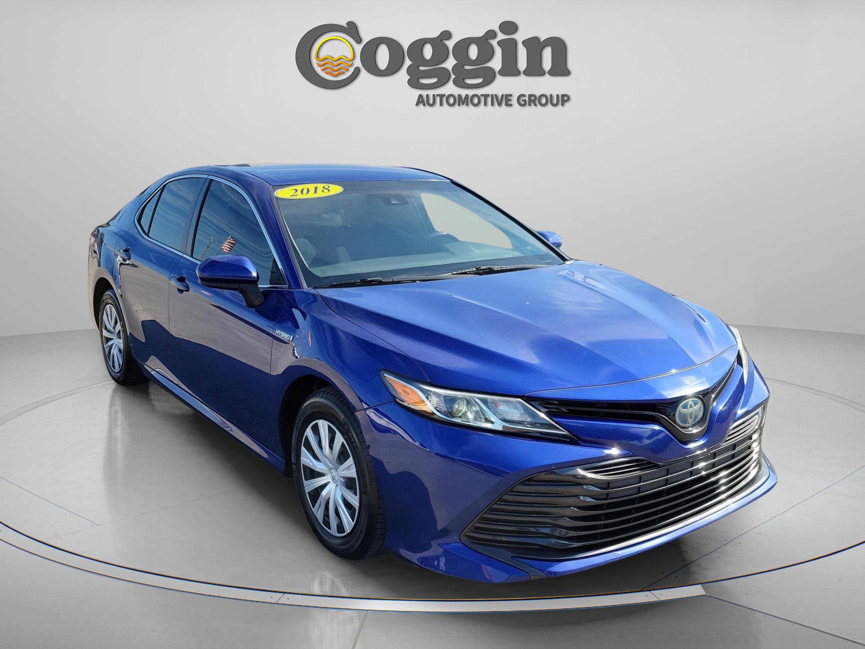 Used 2018 Toyota Camry LE image 5