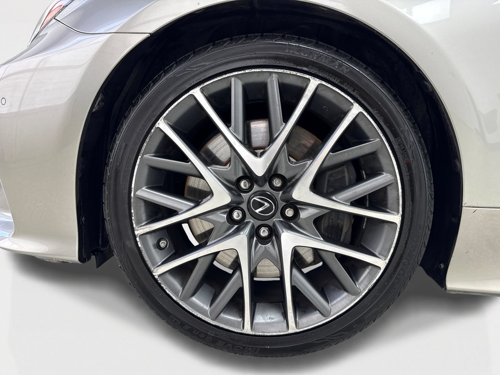 Used 2016 Lexus RC 200t RWD image 47