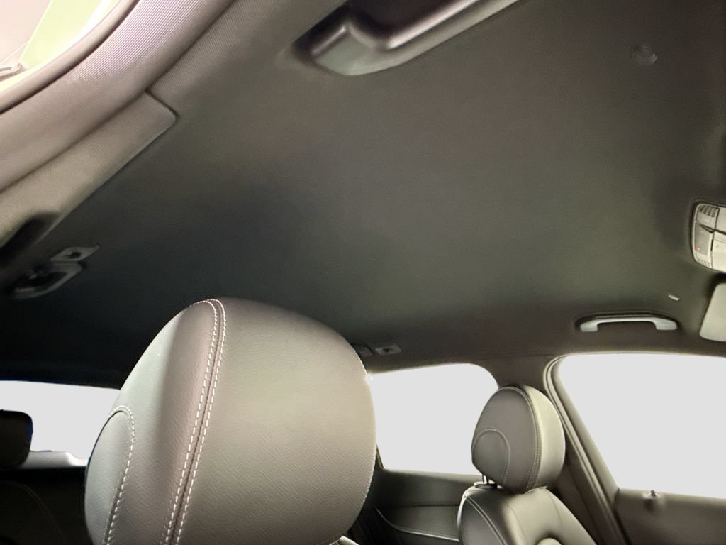 Certified 2022 Mercedes-Benz GLC 300 4MATIC image 18