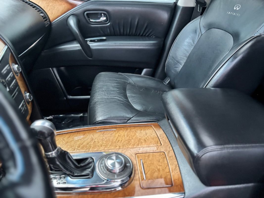 Used 2011 INFINITI QX56 4WD w/ Theater Pkg image 16