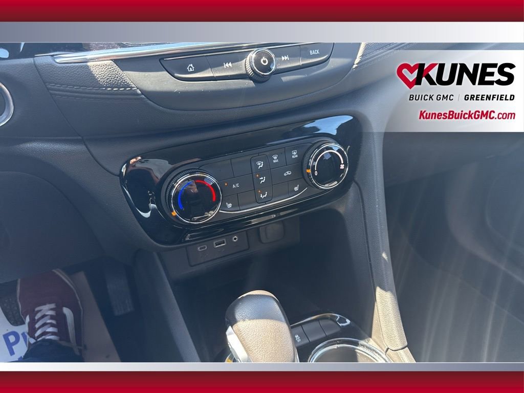 Used 2023 Buick Encore GX Preferred w/ Cold Weather Comfort Package AWD/4WD image 23