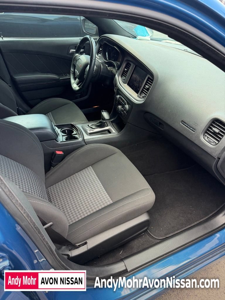 Used 2022 Dodge Charger GT w/ Blacktop Package RWD image 9