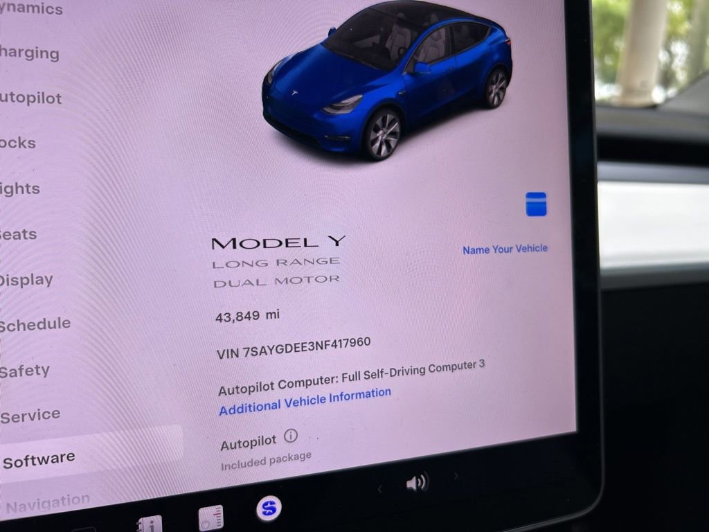 Used 2022 Tesla Model Y Long Range image 47