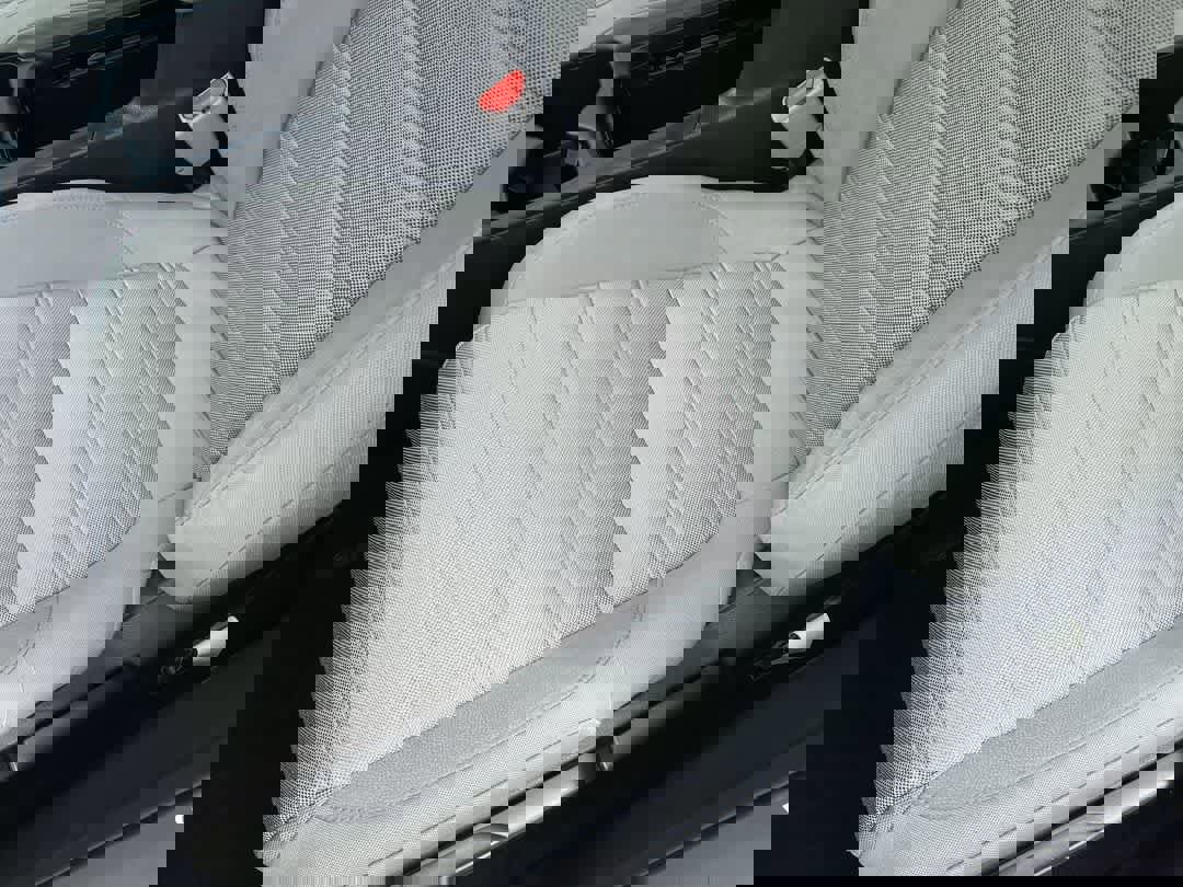 Used 2018 Honda CR-V LX image 11