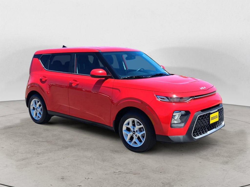Used 2022 Kia Soul LX w/ Technology Package FWD image 7