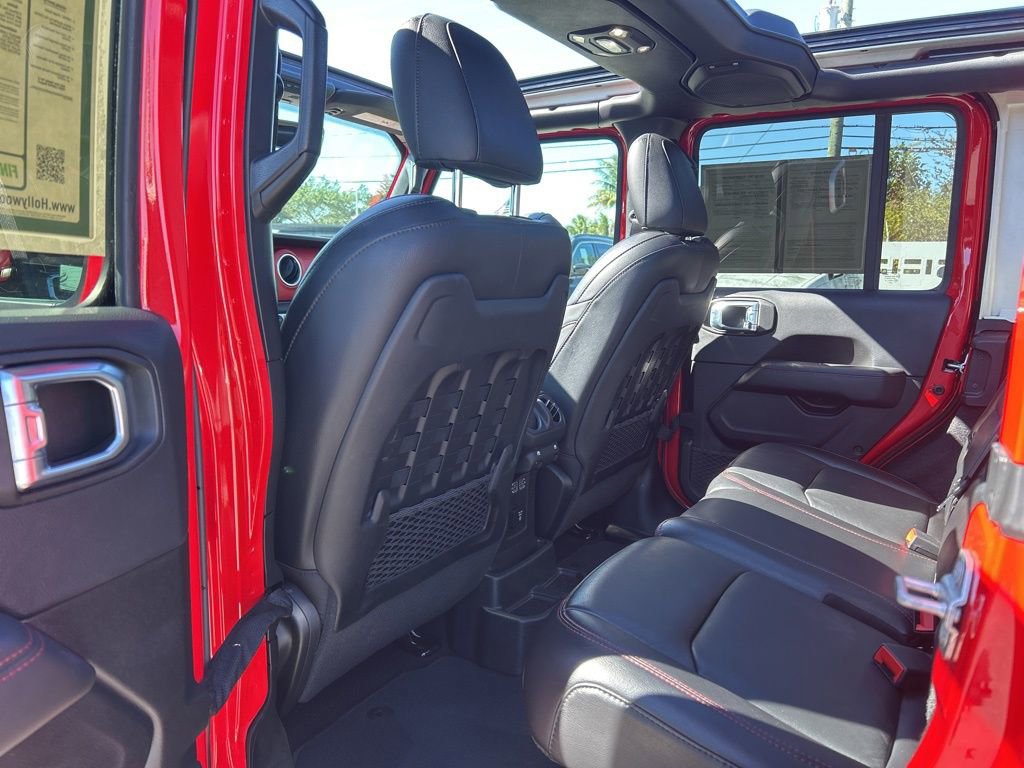 Certified 2021 Jeep Wrangler Unlimited Rubicon image 35