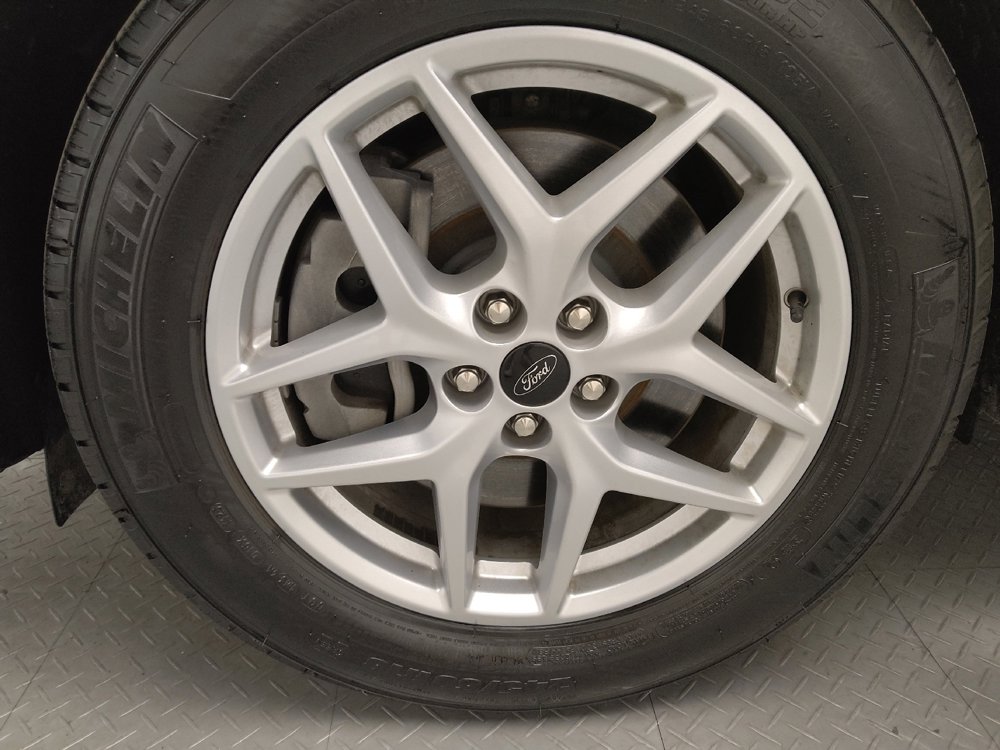 Used 2024 Ford Edge SEL image 31