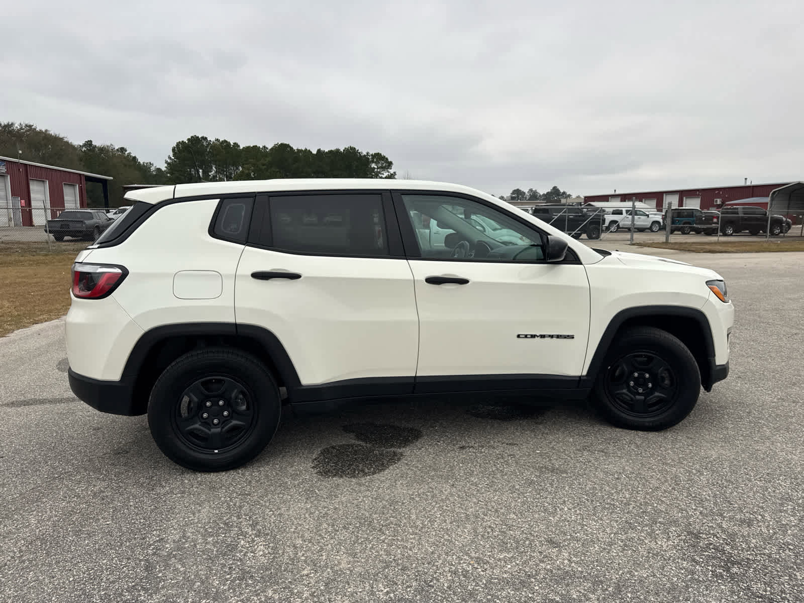 Used 2020 Jeep Compass Sport image 8
