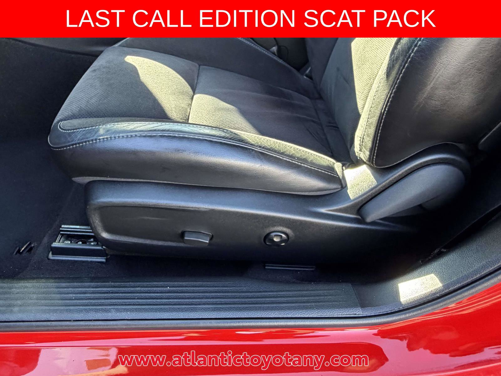 Used 2021 Dodge Challenger R/T Scat Pack RWD image 17