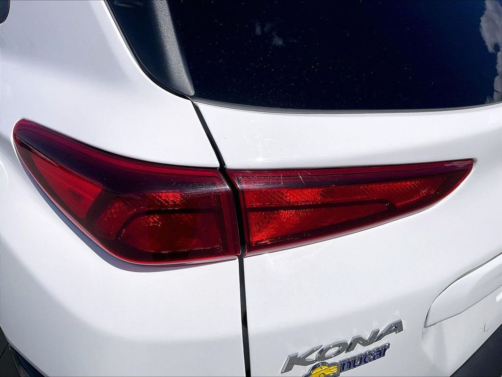 Used 2023 Hyundai Kona SEL FWD image 29