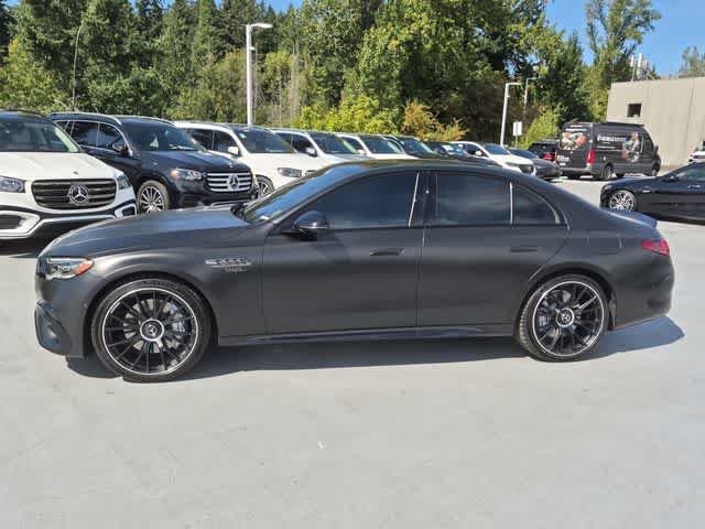 Certified 2026 Mercedes-Benz E 53 AMG e 4MATIC Sedan image 5