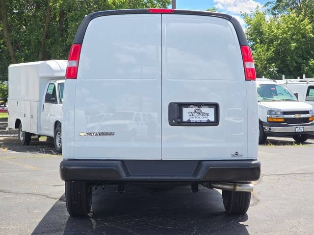 New 2026 Chevrolet Express 2500 w/ Driver Convenience Package RWD image 10