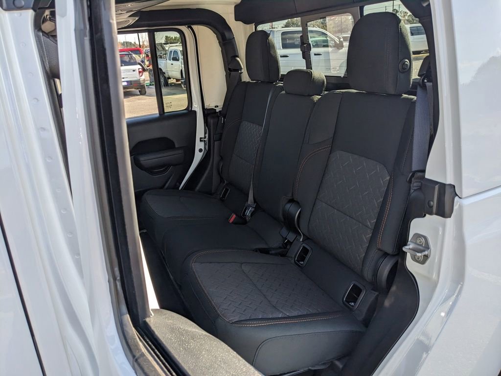 New 2026 Jeep Gladiator Mojave image 39