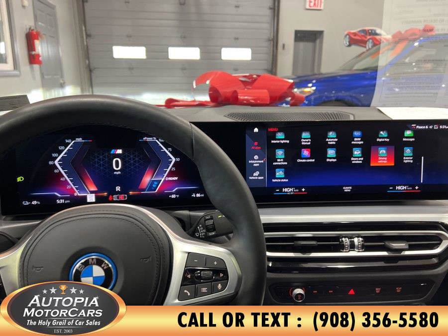 Used 2023 BMW i4 eDrive40 w/ M Sport Package image 43