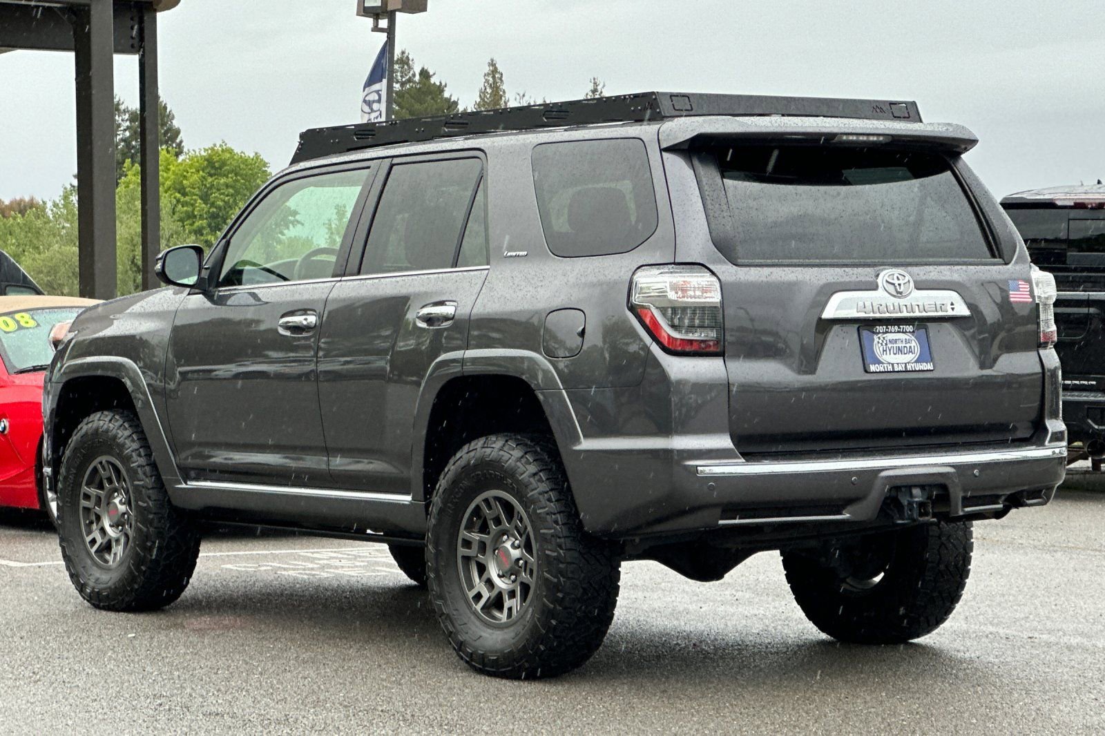 Used 2022 Toyota 4Runner Limited AWD/4WD image 6