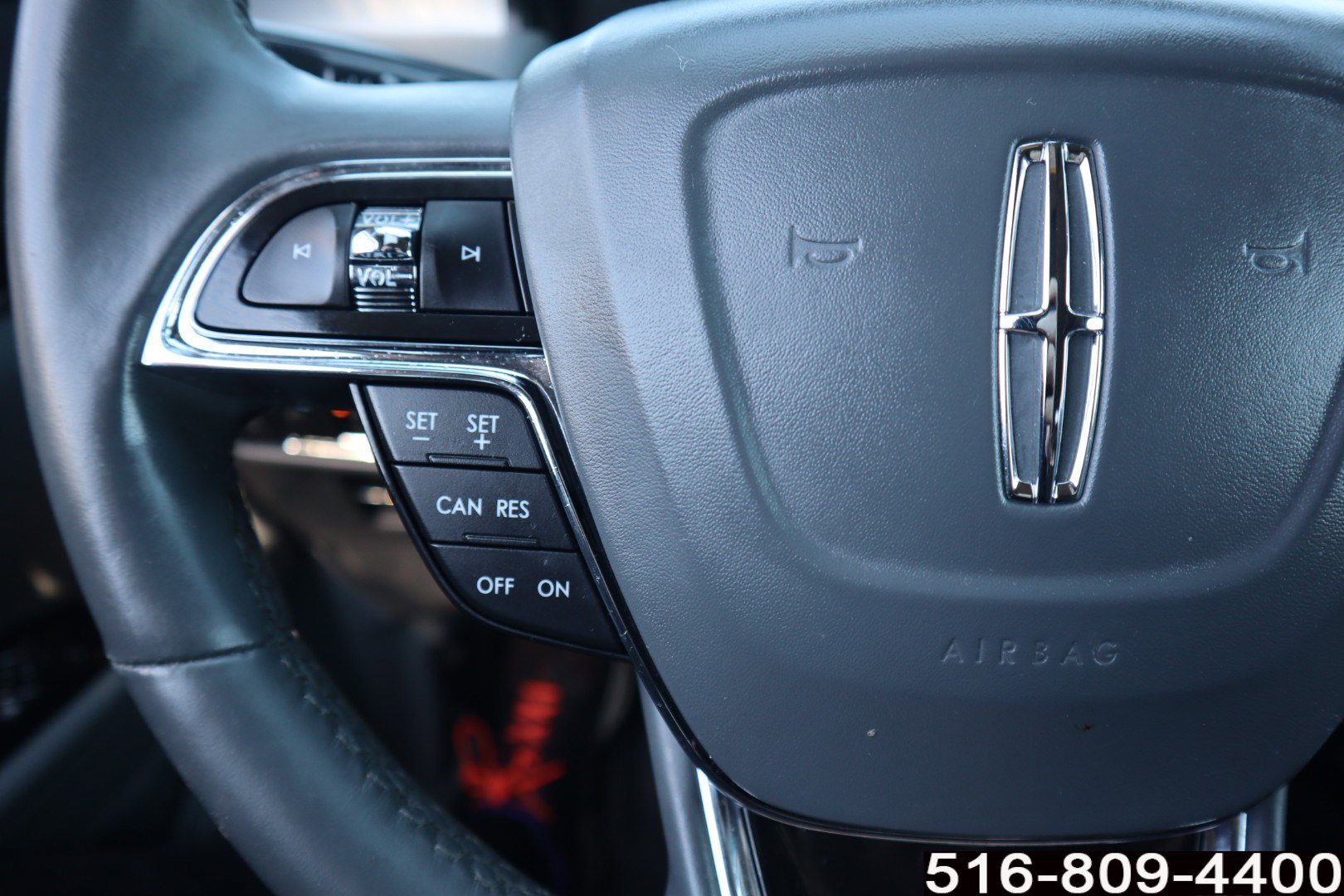 Used 2022 Lincoln Nautilus Reserve image 17