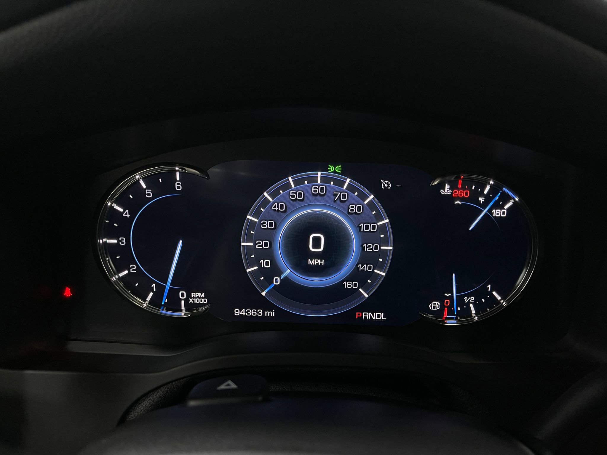 Used 2018 Cadillac Escalade Luxury w/ LPO, Radiant Package image 18