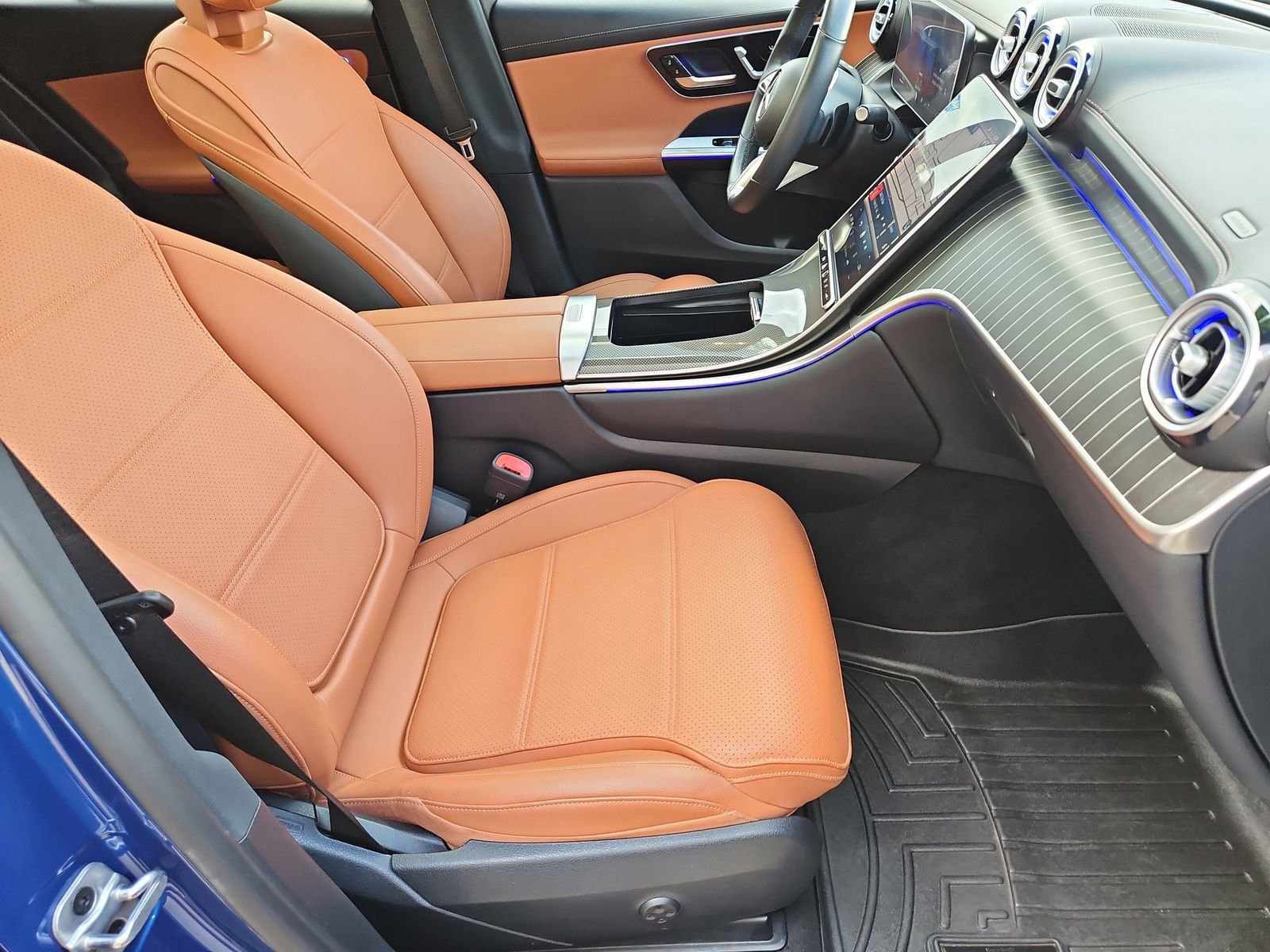 Used 2023 Mercedes-Benz GLC 300 image 21