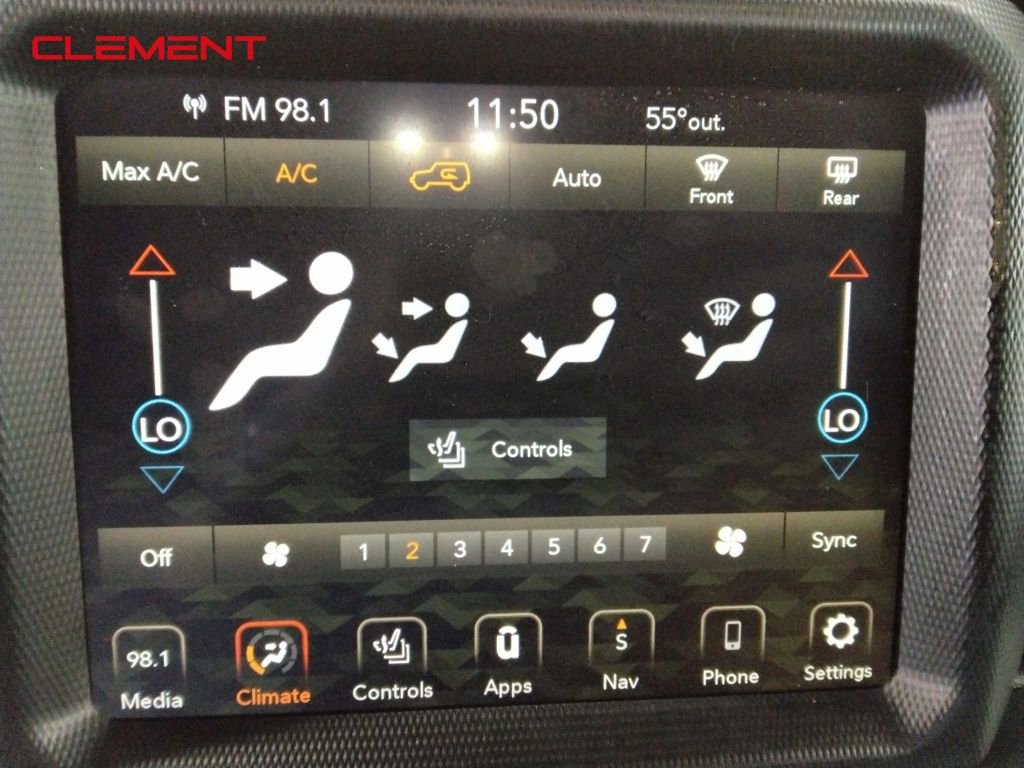 Used 2022 Jeep Wrangler Unlimited Sahara image 22