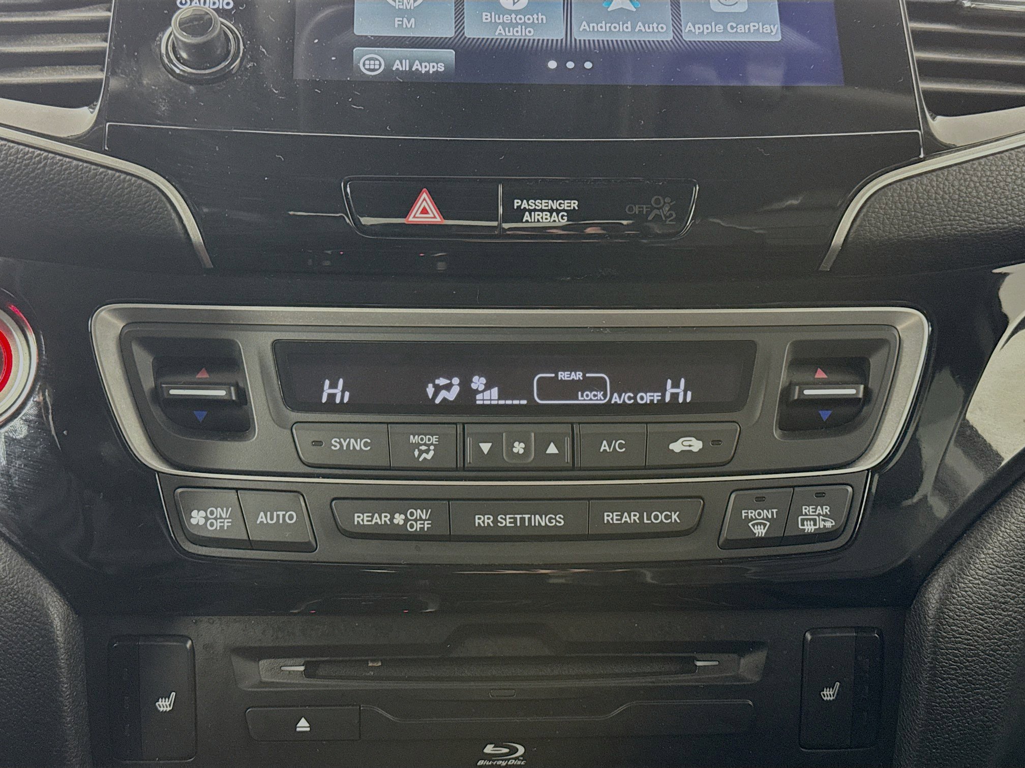 Certified 2020 Honda Pilot Touring image 16