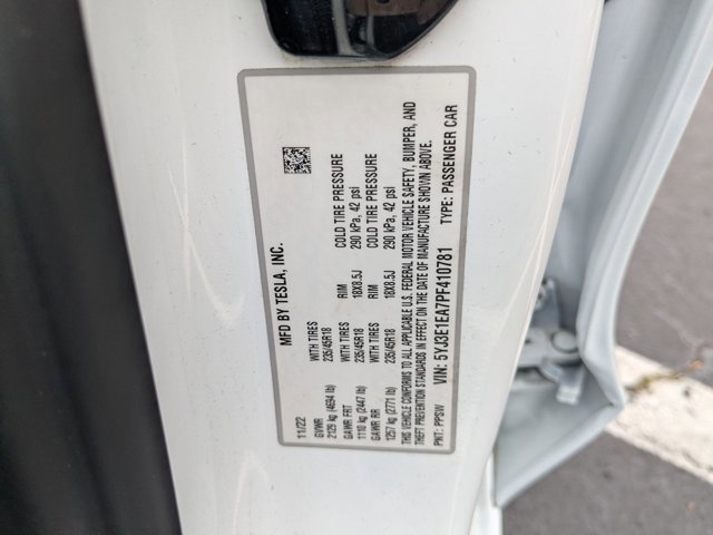 Used 2023 Tesla Model 3 Standard Range image 24