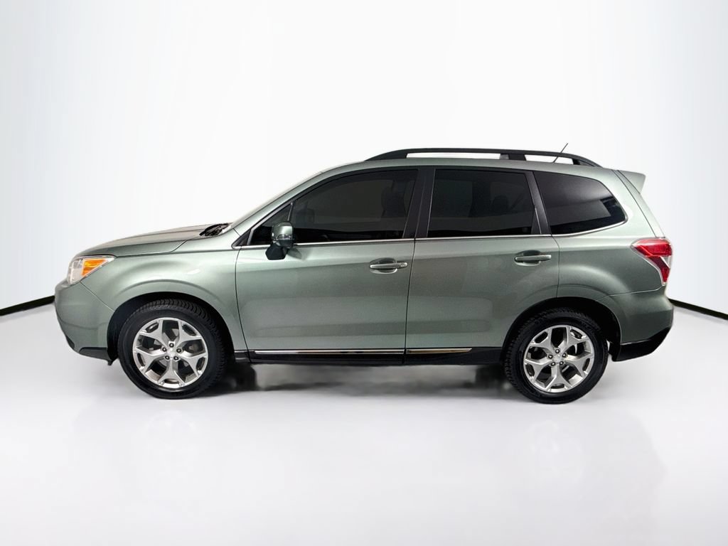 Used 2015 Subaru Forester 2.5i Touring AWD/4WD image 8