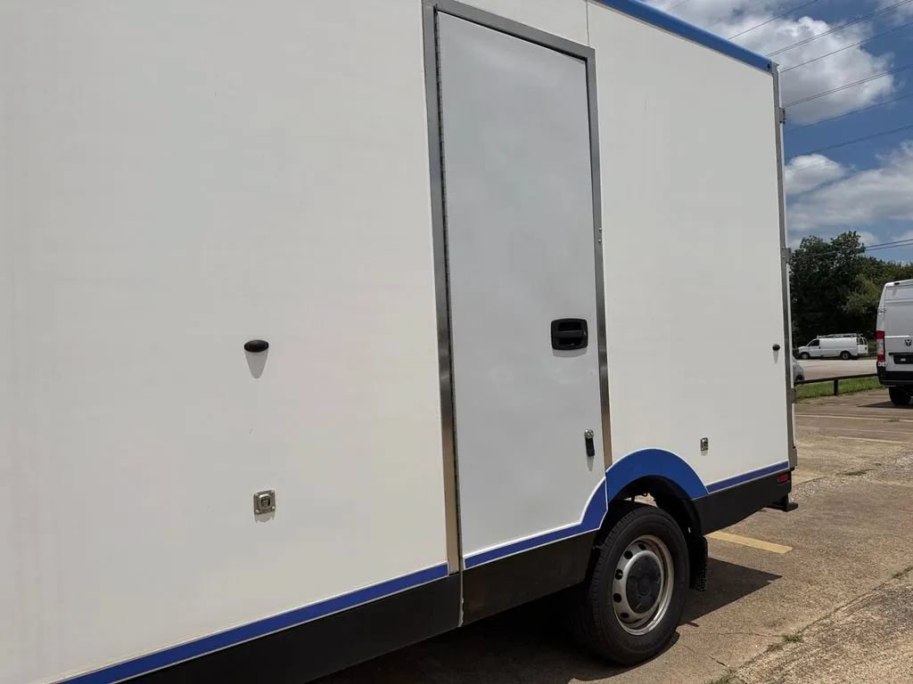 Used 2022 Ford Transit 350 w/ Upfitter Package RWD image 37