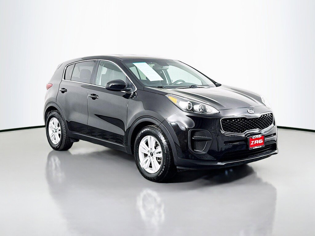 Used 2017 Kia Sportage LX image 7