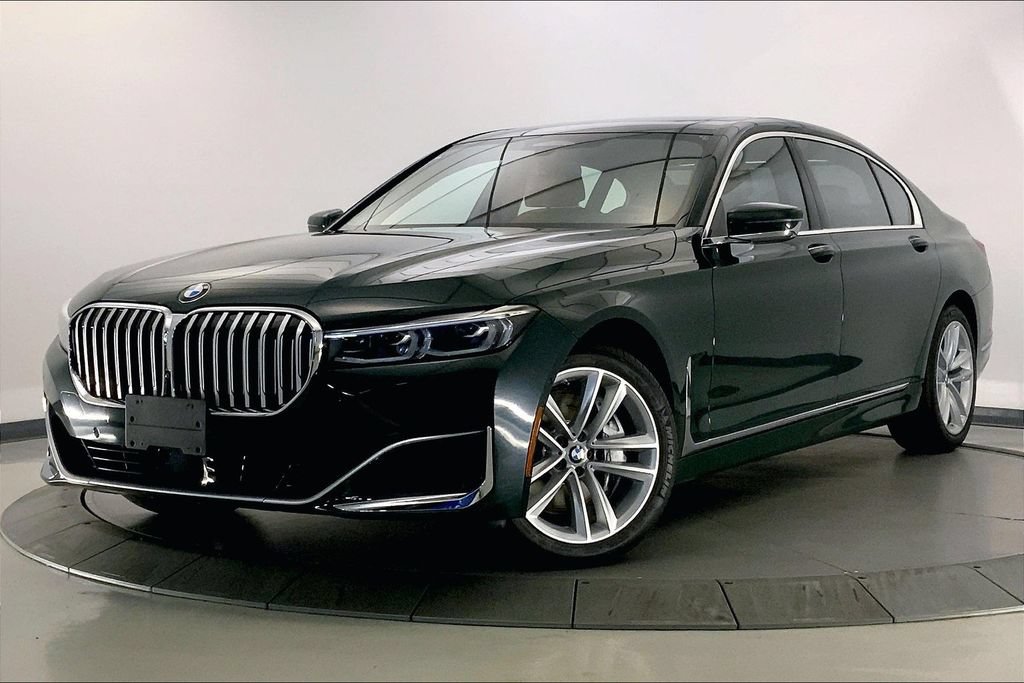 Used 2022 BMW 750i xDrive w/ Luxury Rear Seating Package AWD/4WD image 11