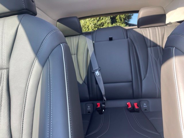 New 2026 Buick Envision Avenir AWD/4WD image 16
