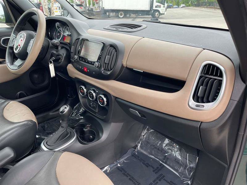 Used 2014 FIAT 500L Lounge FWD image 61