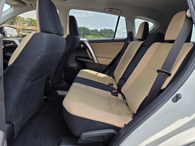 Used 2018 Toyota RAV4 XLE w/ Plus Extra Value Package FWD image 17