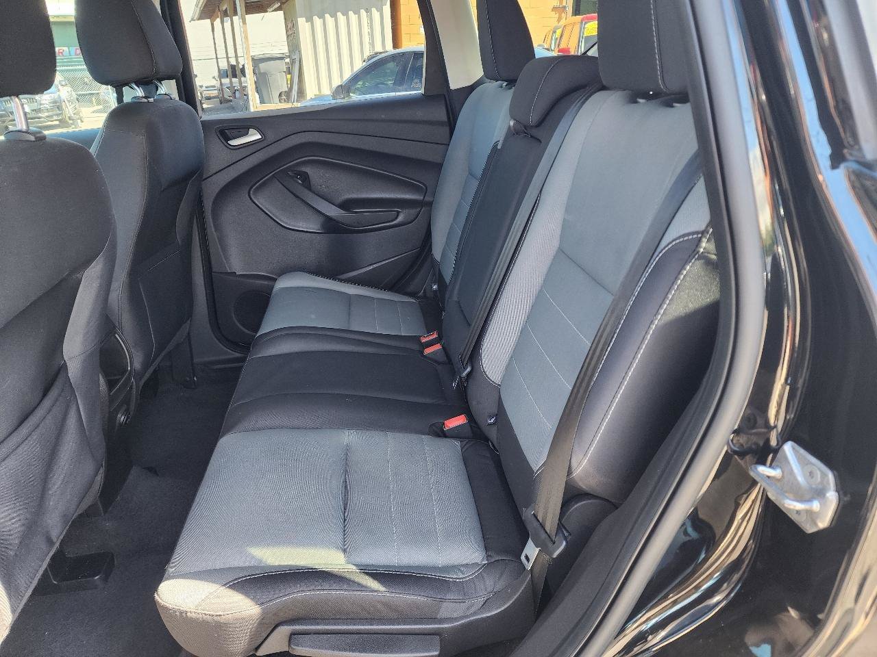 Used 2016 Ford Escape SE AWD/4WD image 24