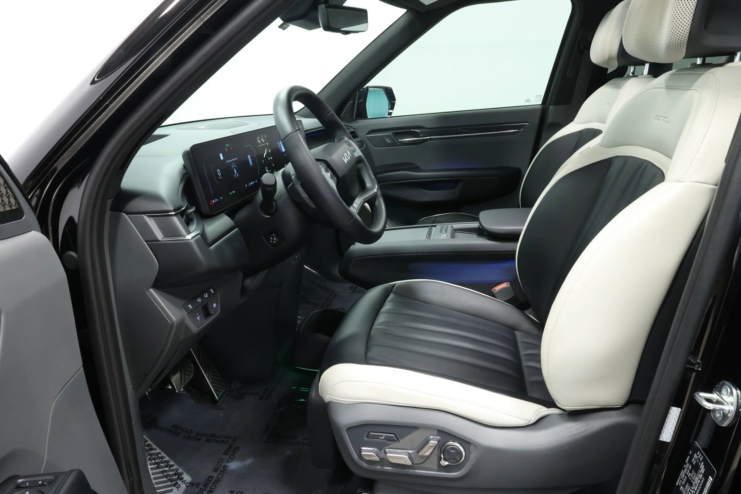 Used 2024 Kia EV9 GT-Line image 14