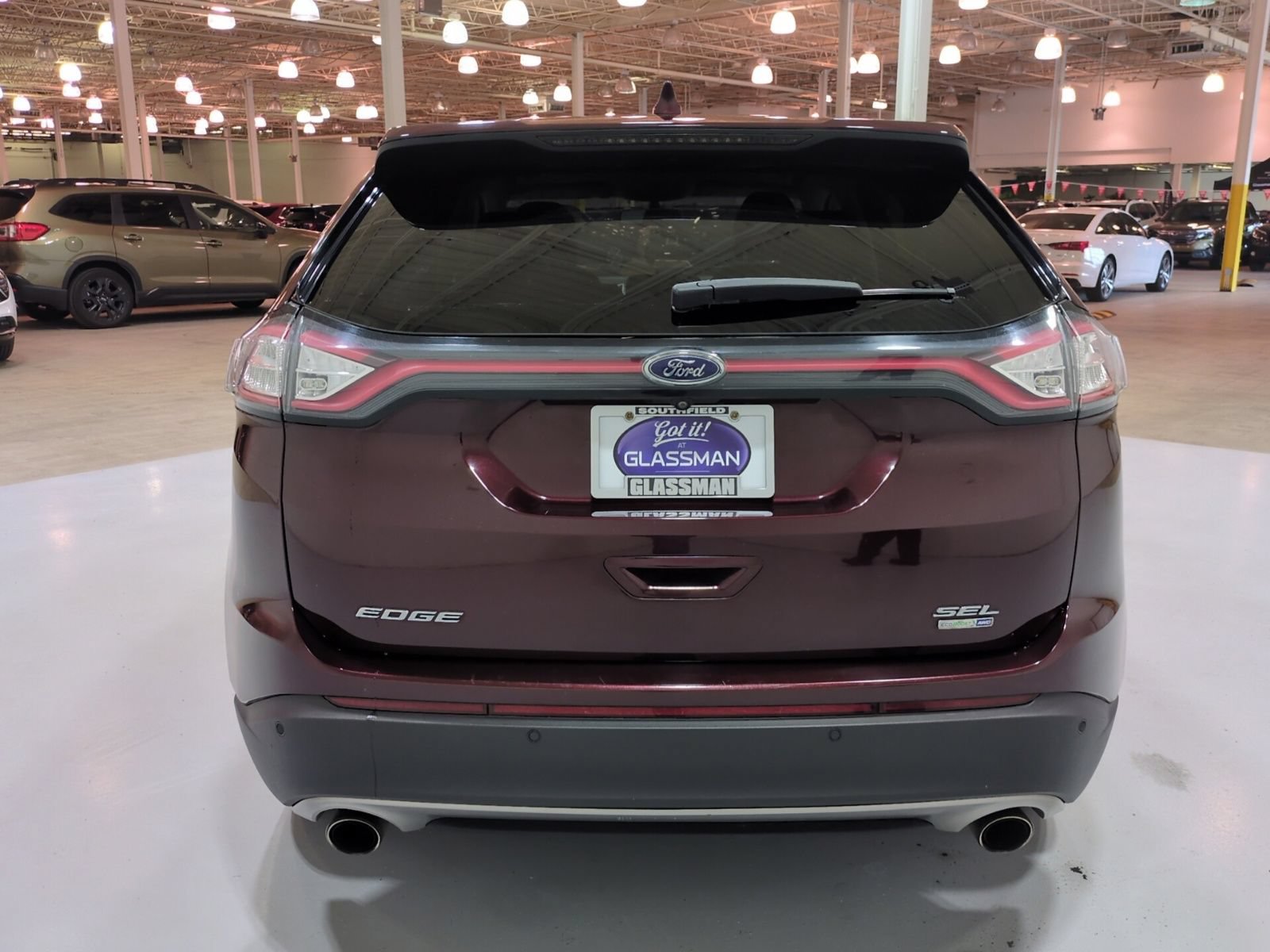 Used 2017 Ford Edge SEL w/ Equipment Group 201A AWD/4WD image 4