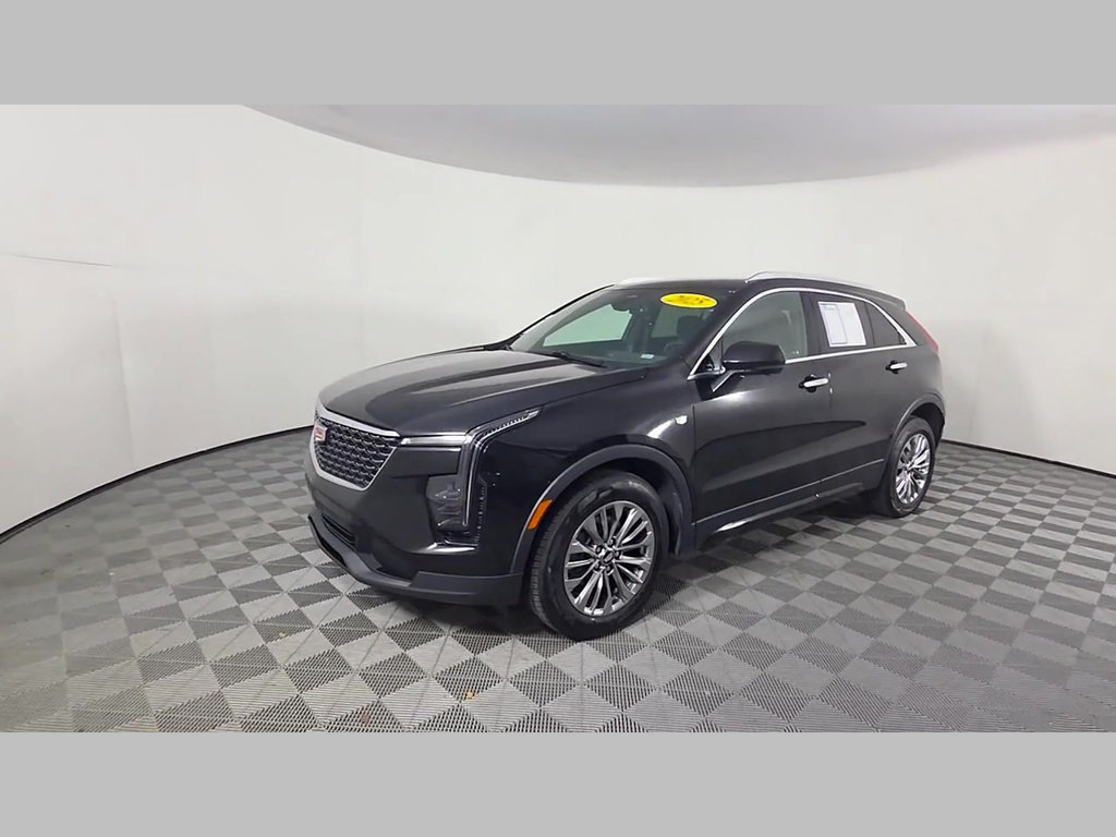 Used 2025 Cadillac XT4 Premium Luxury FWD image 49