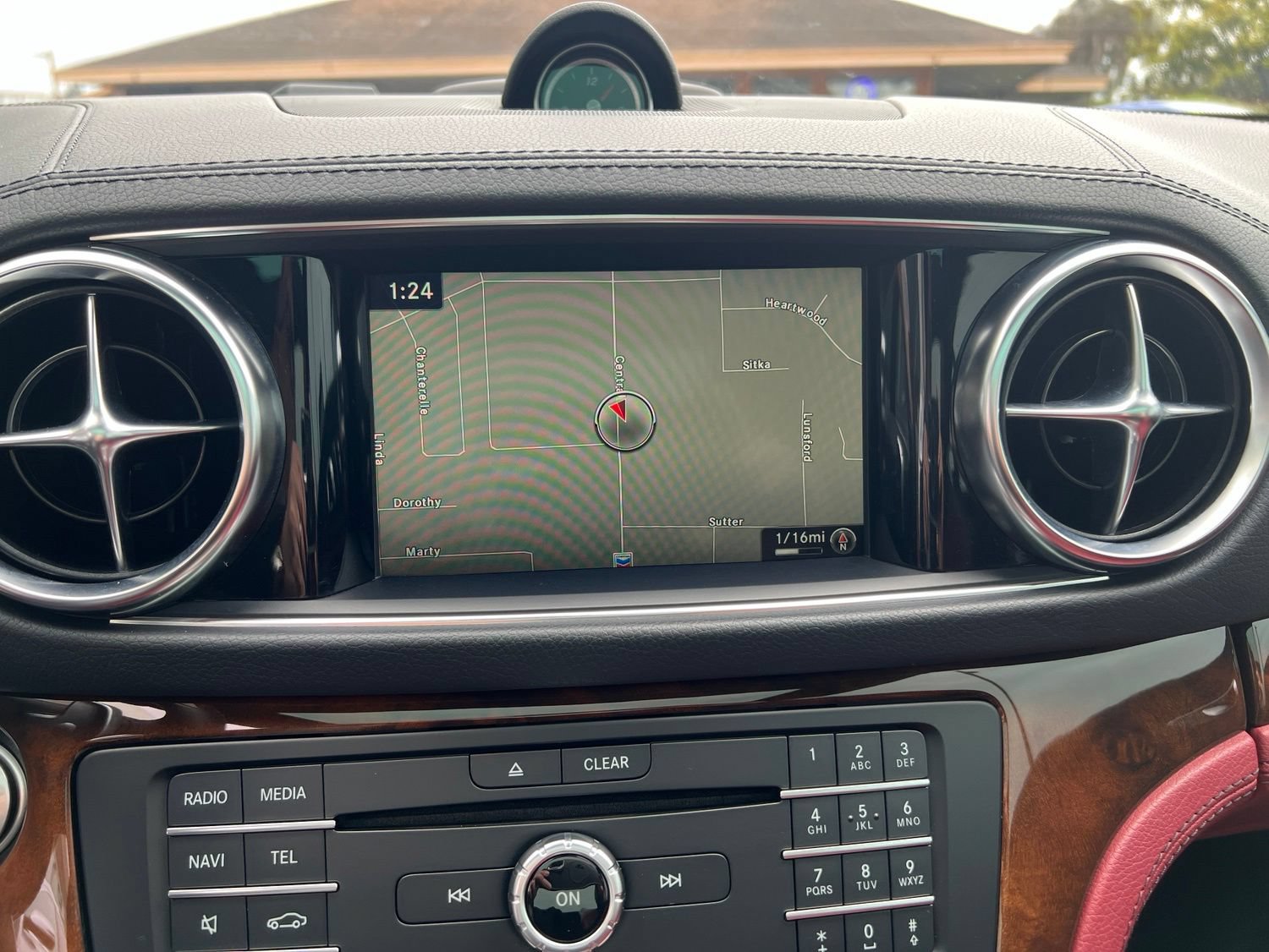 Used 2019 Mercedes-Benz SL 550 image 27