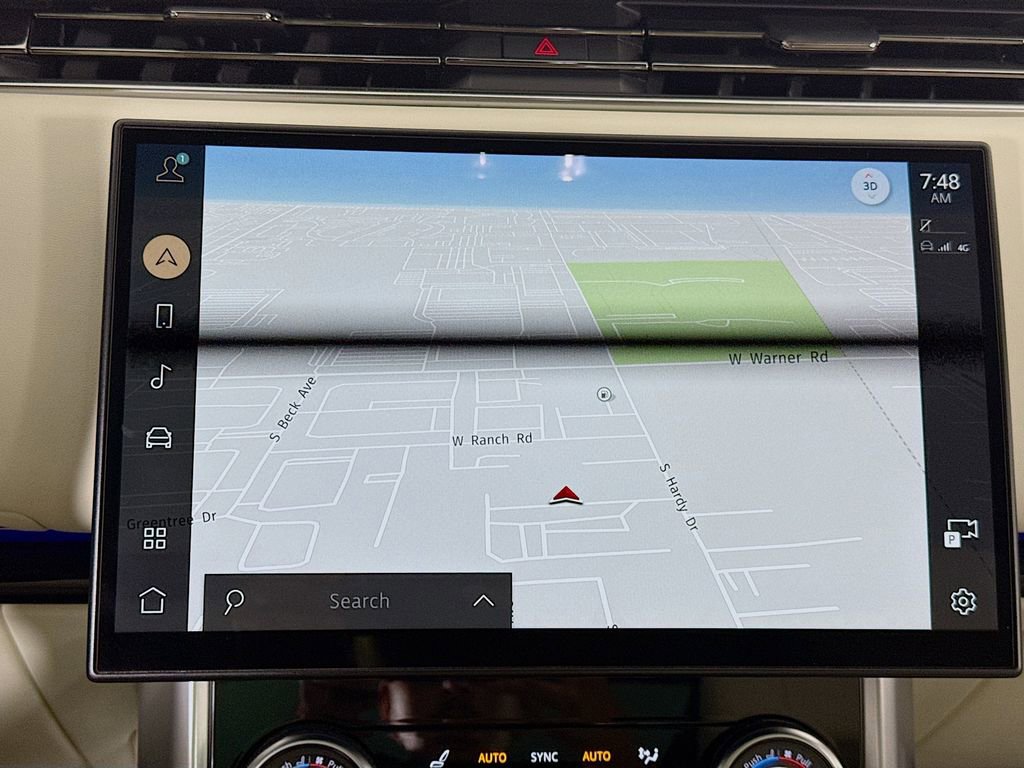 Used 2023 Land Rover Range Rover SE image 15