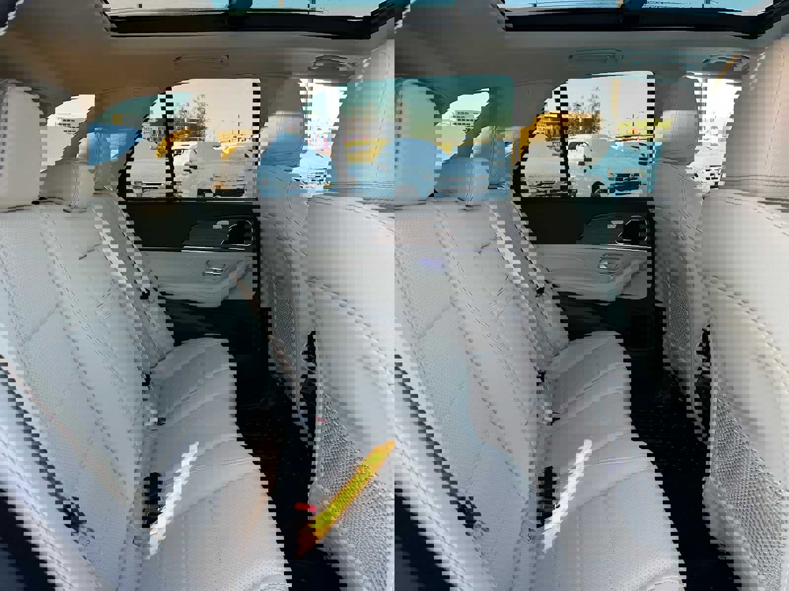 New 2026 Mercedes-Benz GLE 450e 4MATIC image 12