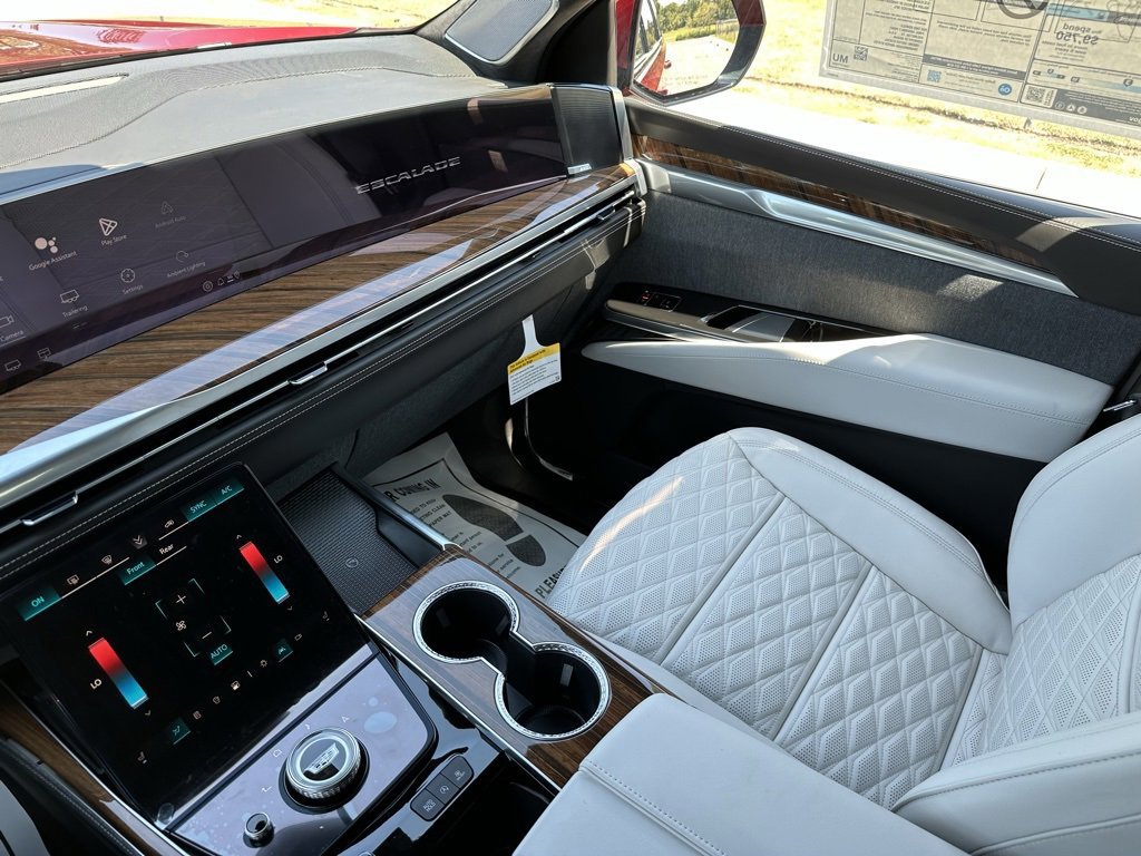 New 2026 Cadillac Escalade ESV Platinum Sport image 31