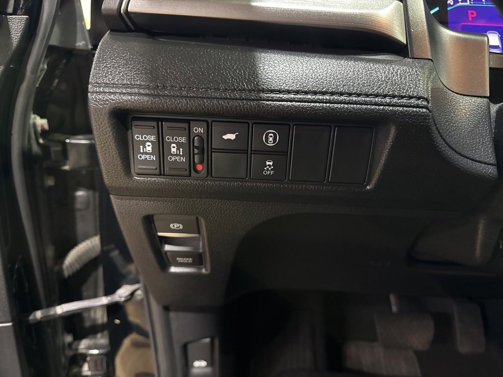 Used 2022 Honda Odyssey EX-L image 18