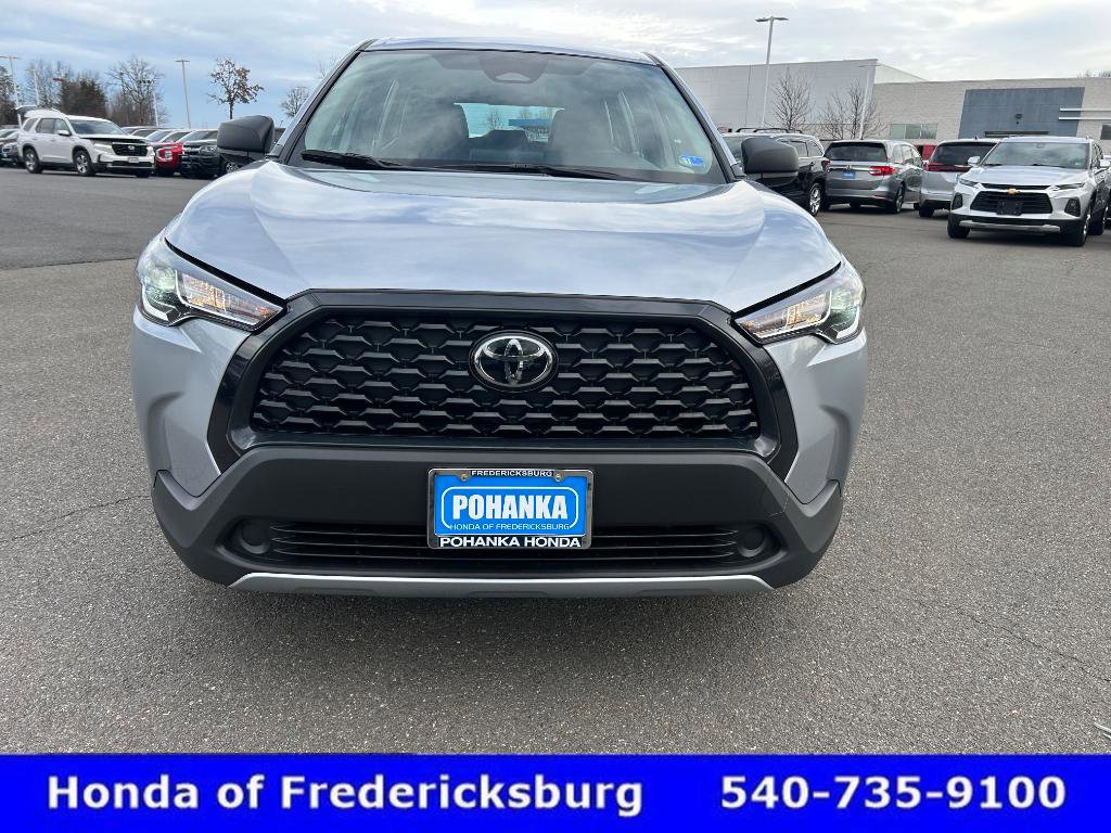 Used 2025 Toyota Corolla Cross L image 22