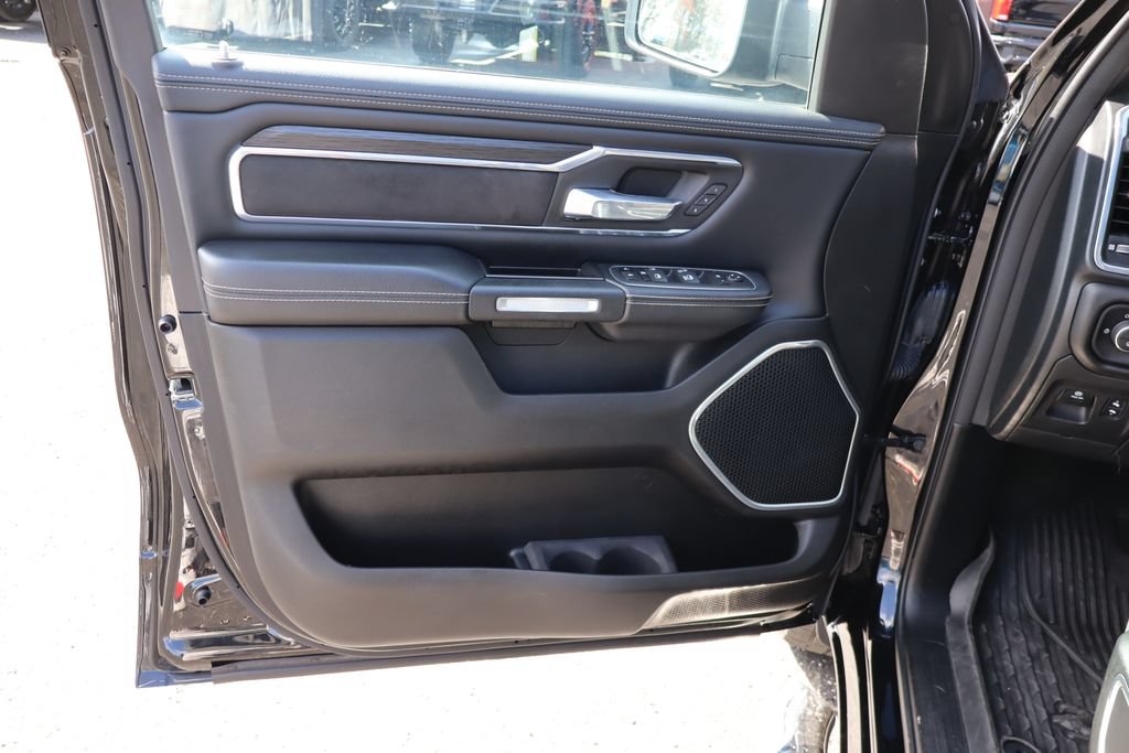 Used 2023 RAM 1500 Laramie AWD/4WD image 30