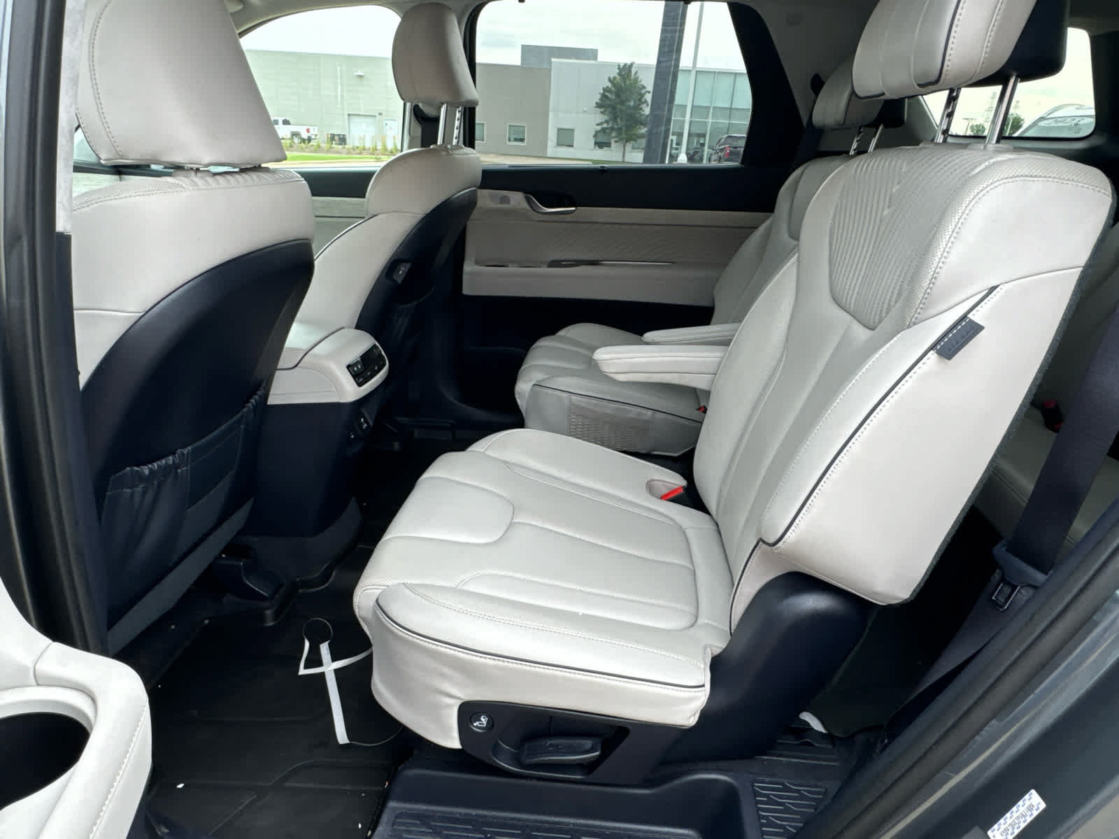 Used 2023 Hyundai Palisade Calligraphy AWD/4WD image 10
