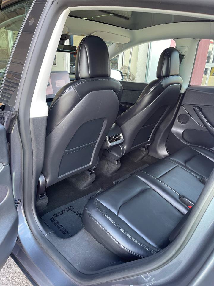Used 2022 Tesla Model Y Performance AWD/4WD image 11