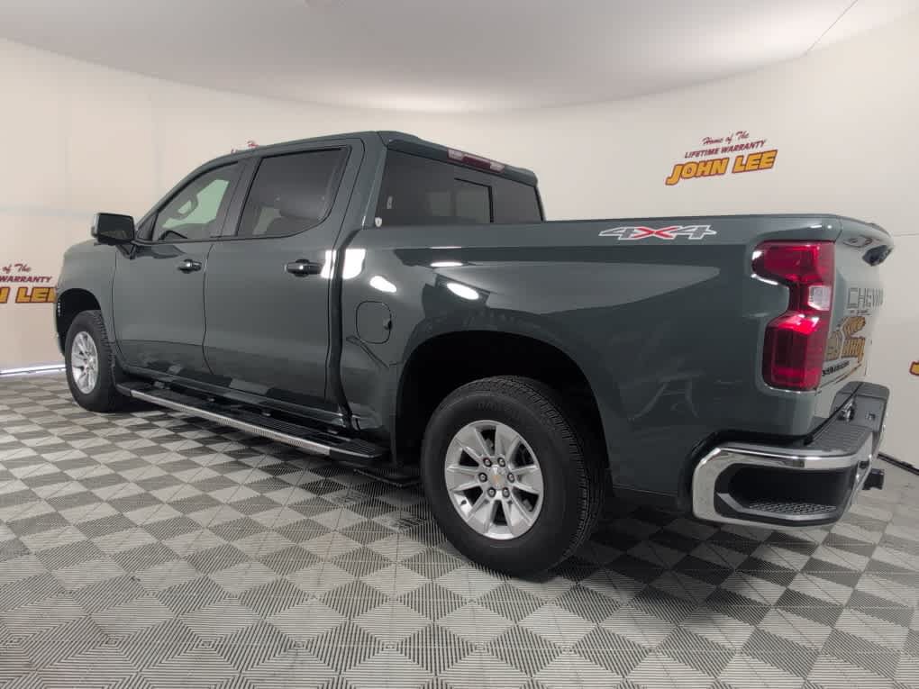 Used 2025 Chevrolet Silverado 1500 LT w/ Safety Package AWD/4WD image 3