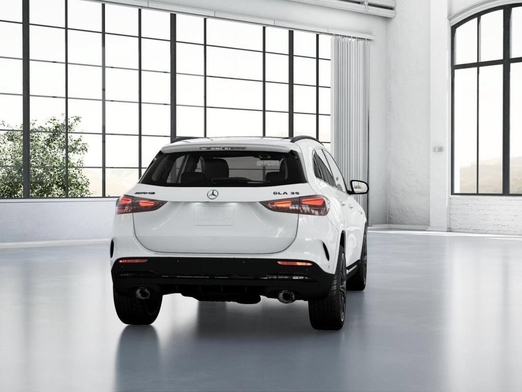 New 2026 Mercedes-Benz GLA 35 AMG 4MATIC image 24