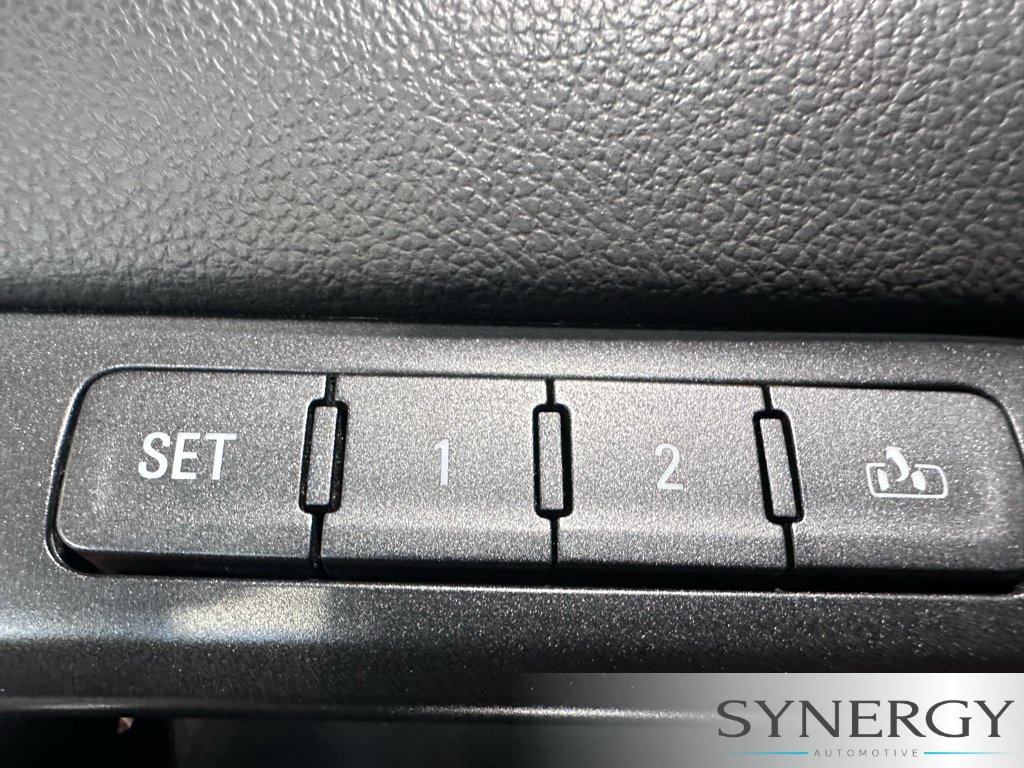 Used 2019 GMC Sierra 3500 Denali w/ Duramax Plus Package AWD/4WD image 19