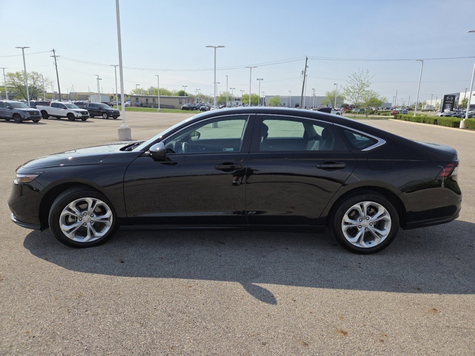Used 2023 Honda Accord LX image 14