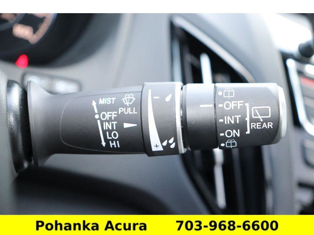 Used 2025 Acura RDX Base image 10